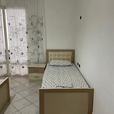 Cano Apartament Durres Exterior photo
